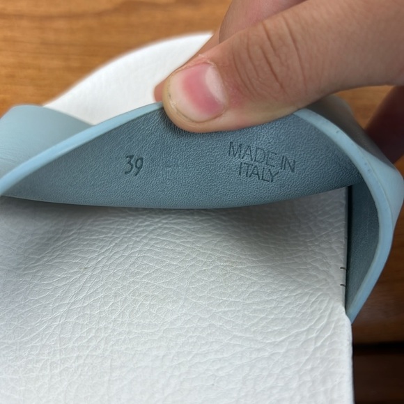 Greats Brooklyn pool slides baby blue sz 39 white casual slides - Picture 7 of 7